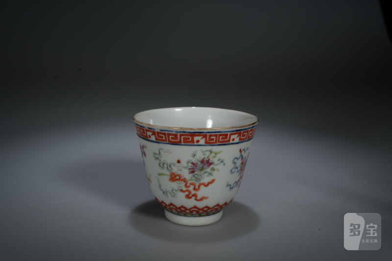 清光绪 粉彩八宝纹杯 - 图6